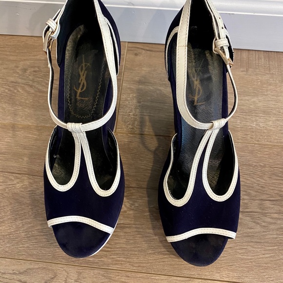 YVES SAINT LAURENT SZ 9.5 NAVY/ PEEP TOE WEDGES - Picture 5 of 14